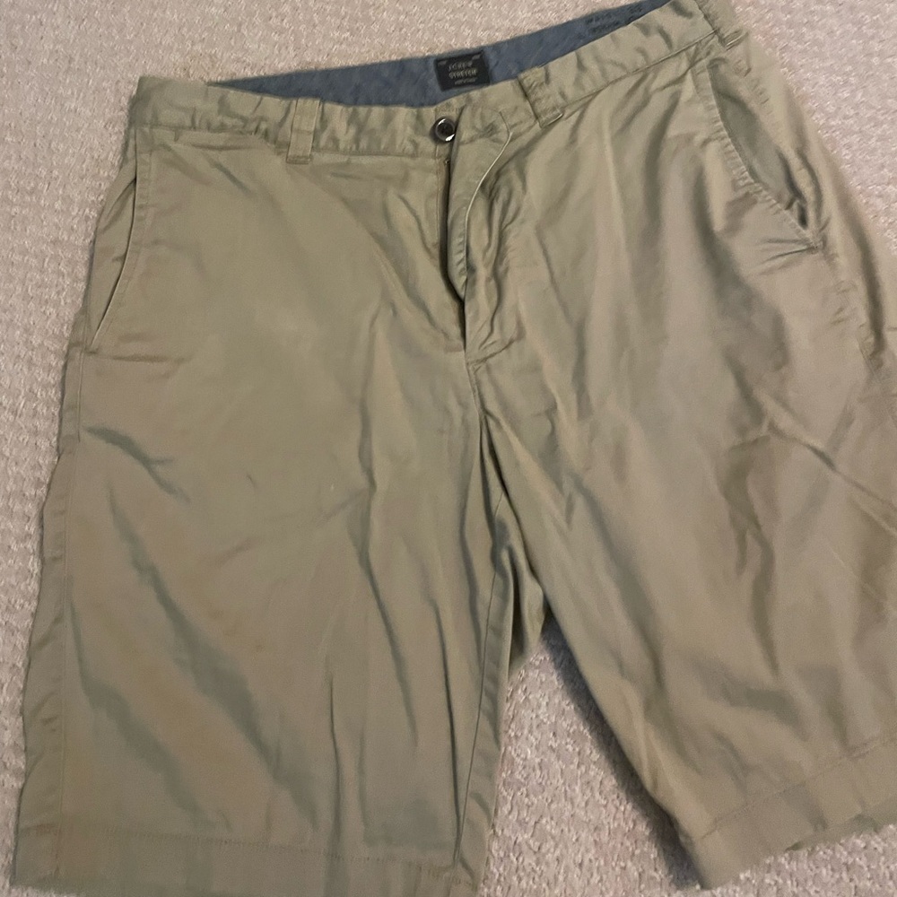 JCrew Men's Short 
Size: 33